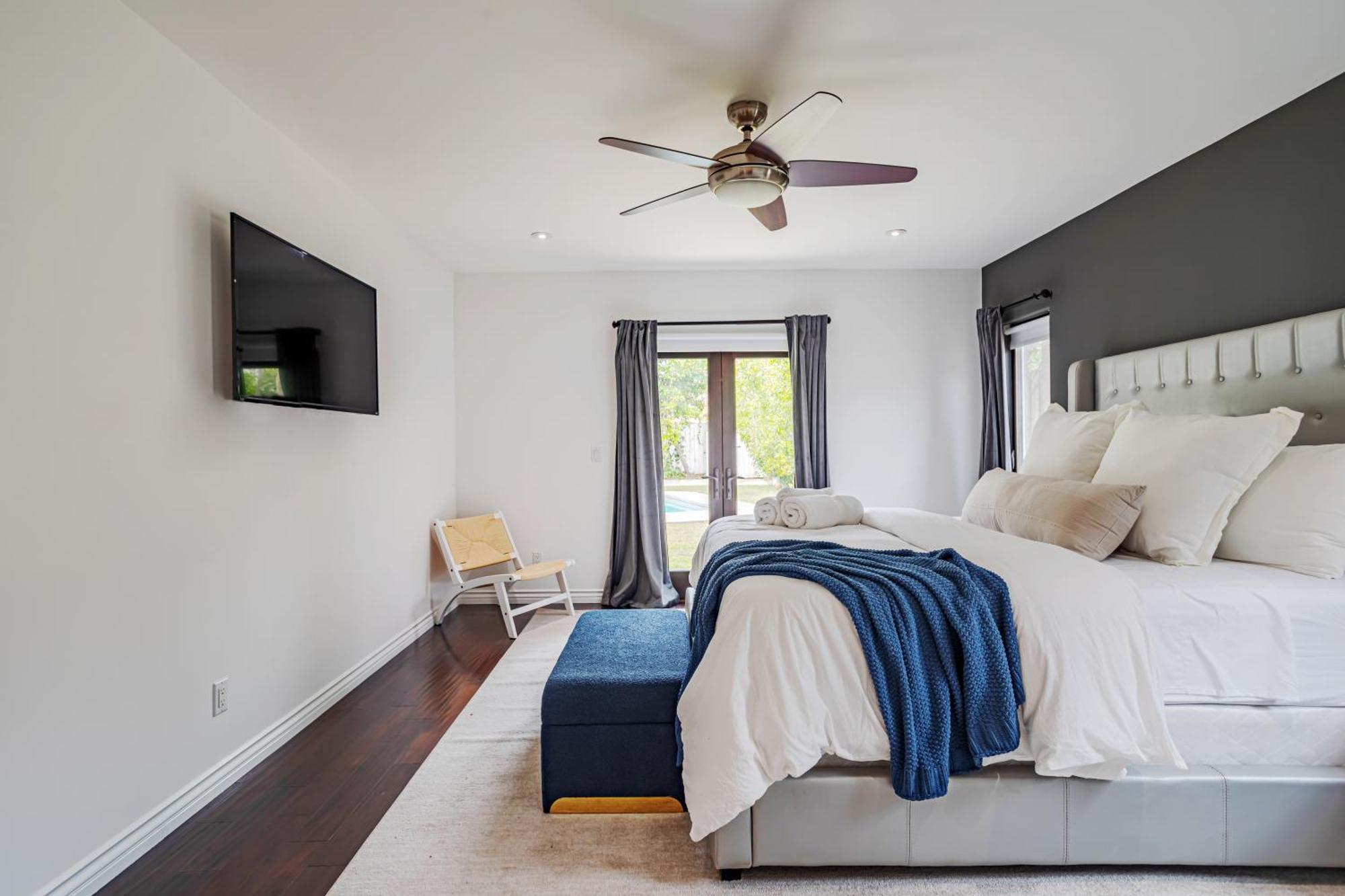 Exquisite Oasis Near Universal With Large Pool Vakantiehuis Los Angeles